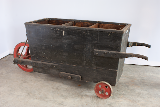 Bakkruiwagen voor vloeibare mest, Karrenmuseum Essen